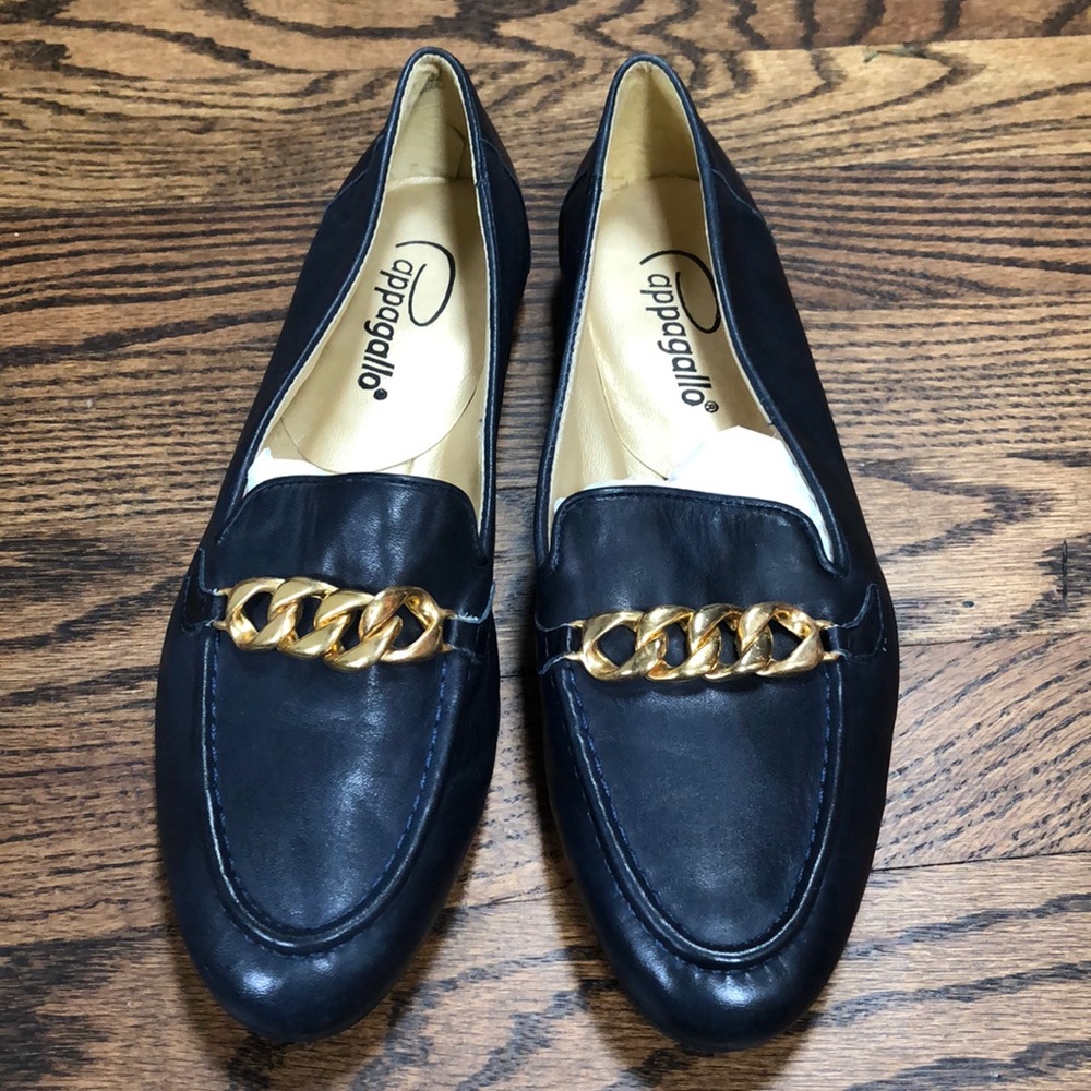 VINTAGE PAPPAGALLO Chained Loafers (7.5)